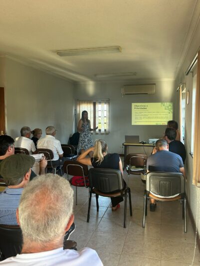 1e3ad191-f013-465d-96dc-16197983248f